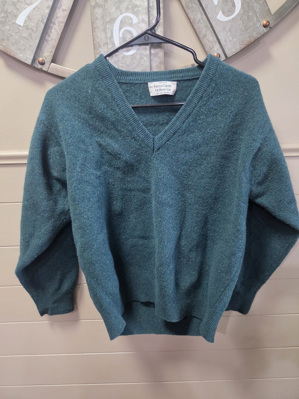 Vintage United Colors Of Benetton V-Neck Lambswool Sweater Green Made In Italy